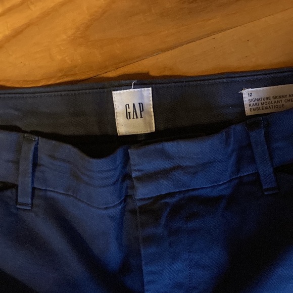 Gap capris ankle length - Picture 2 of 4